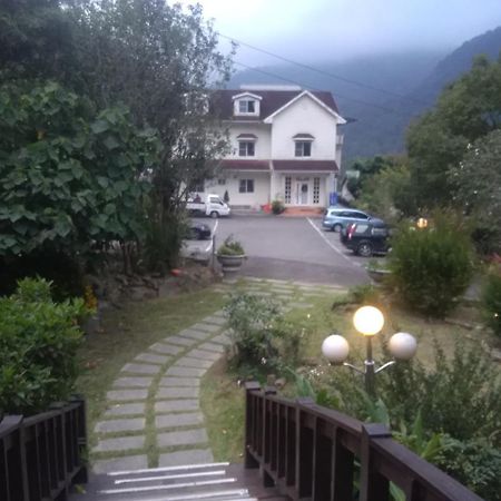 內灣星光流域民宿 Hengshan Экстерьер фото
